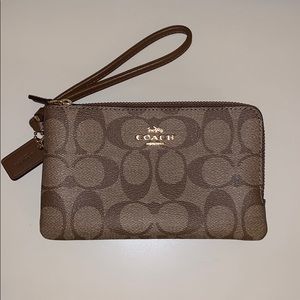 Coach double zip wristlet